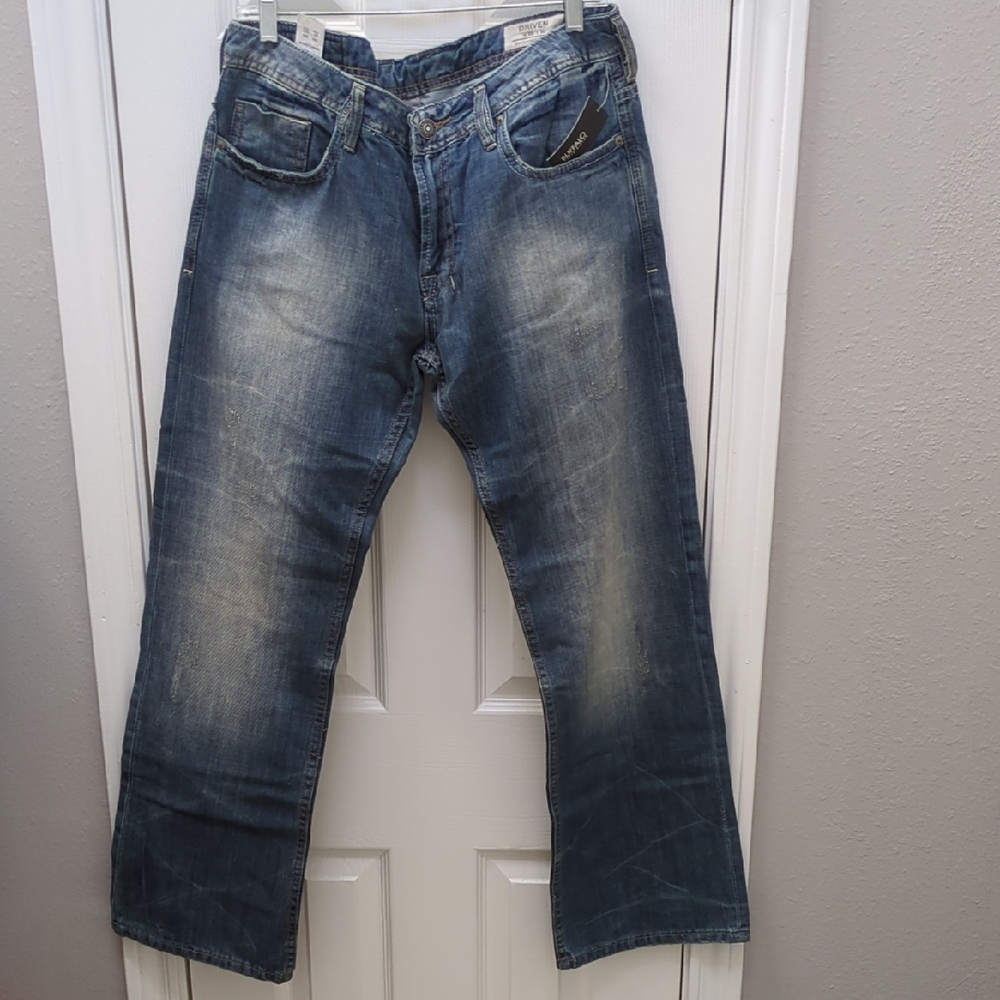 NWT, Buffalo David Bitton Faded Blue Straight Denim Distressed Jeans, 33x30